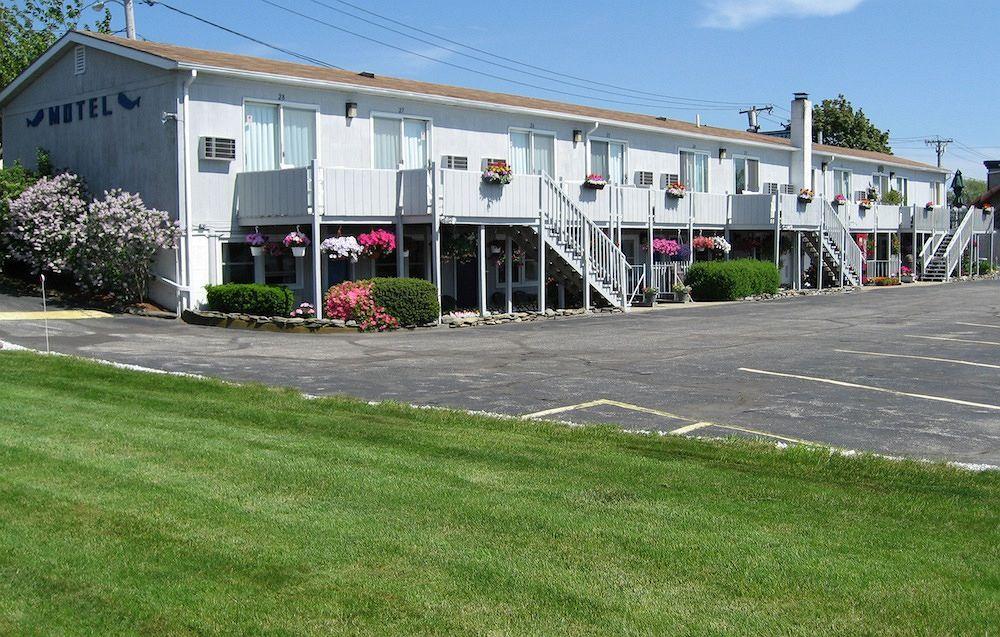 Sea Whale Motel Middletown Buitenkant foto